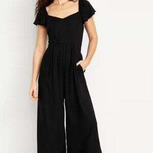 NWT Old Navy Black Jumpsuit Women's Size MT 2, Pockets Scarf Sold Separately